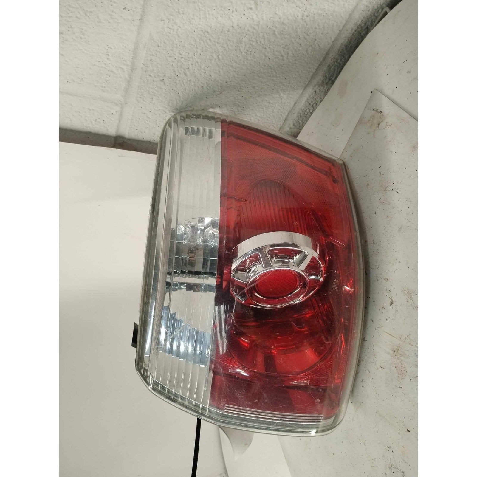 Tail Light Assembly MERCEDES ML SERIES Right 98-01 See Pics for Imperfections