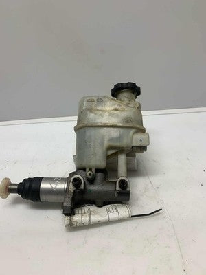 Aura Brake Master Cylinder With Reservoir 2008-2009 - Image 1