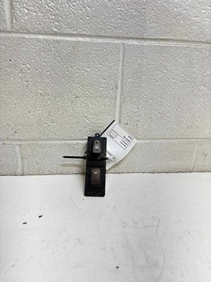 2010 Sonata Front Passenger Side Window And Lock Switch Assembly - Image 1