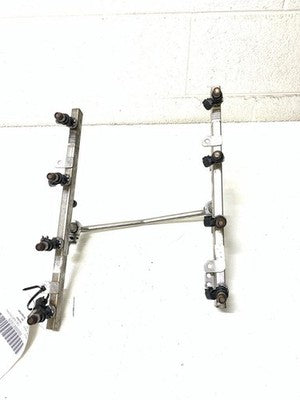 Escalade 2008 Fuel Injector Rail Assembly - Image 1