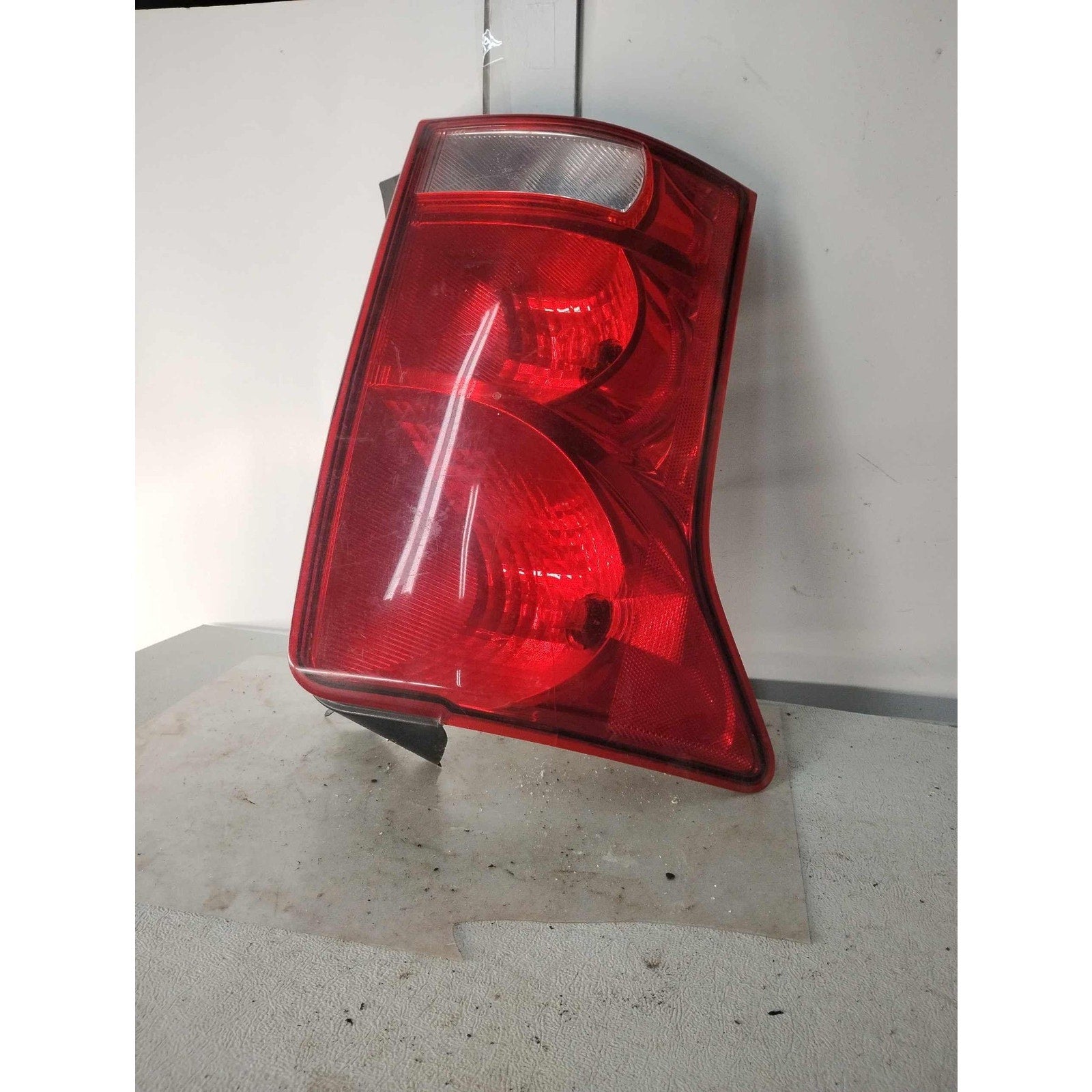 Tail Light Assembly SUZUKI GRAND VITARA Left 07 08 09 See Pics for Imperfections