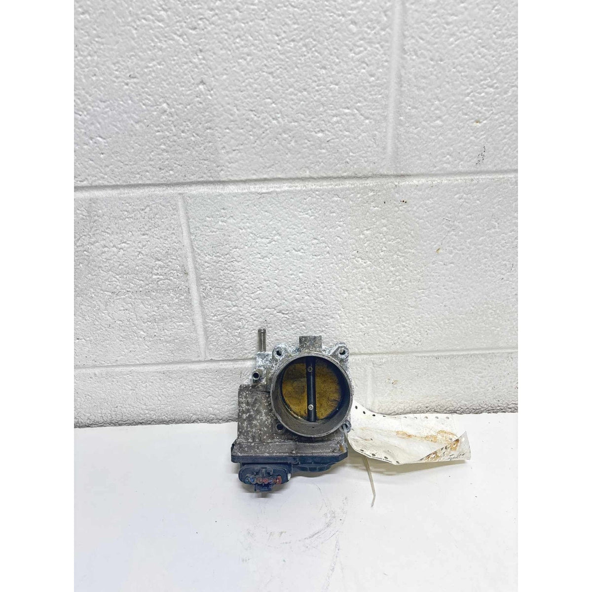 Used Throttle Body/valve Assy NISSAN XTERRA 05 06 07 08 09 10 11 12 - photo 1