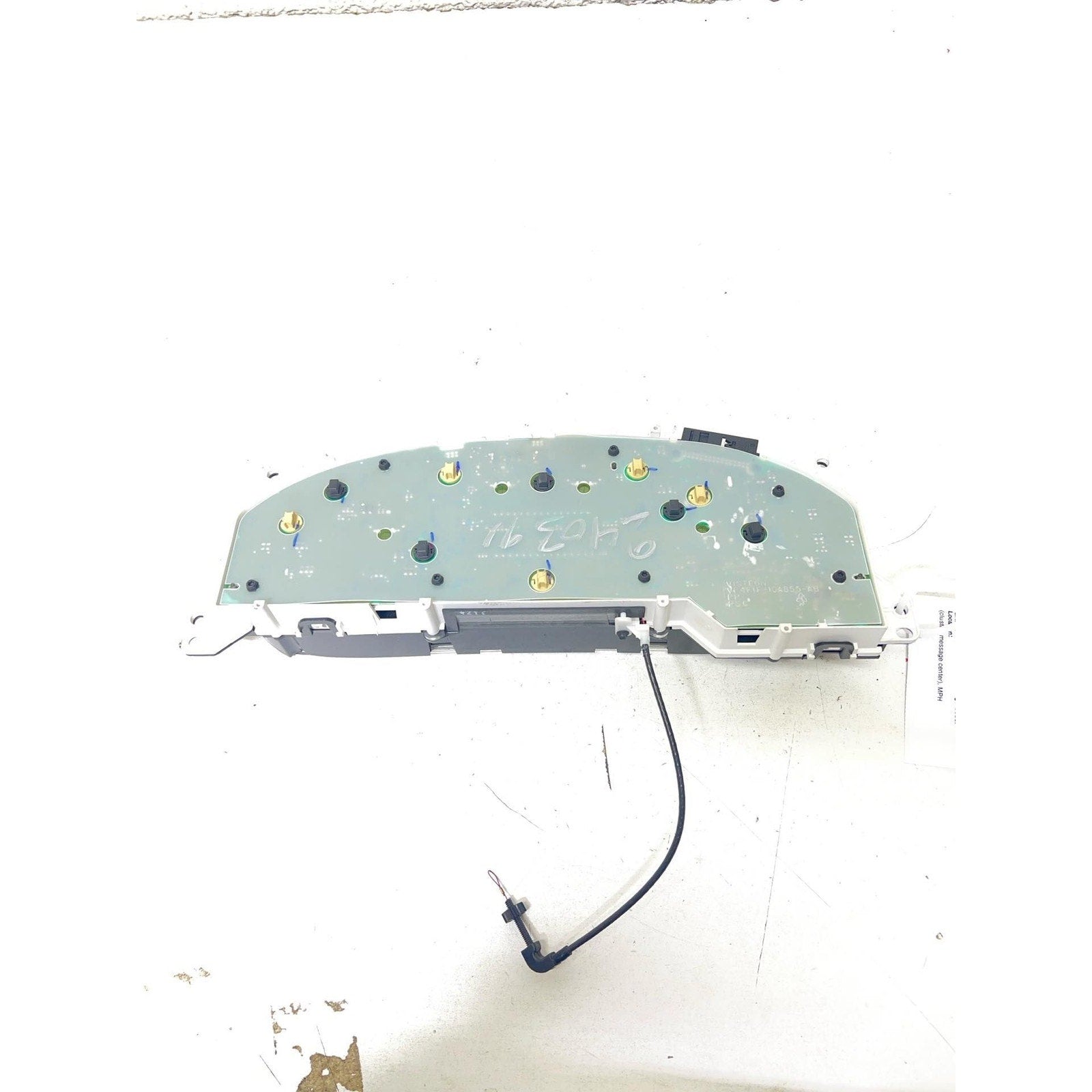 Speedometer FORD TAURUS 05 06 07 See Pics for Imperfections