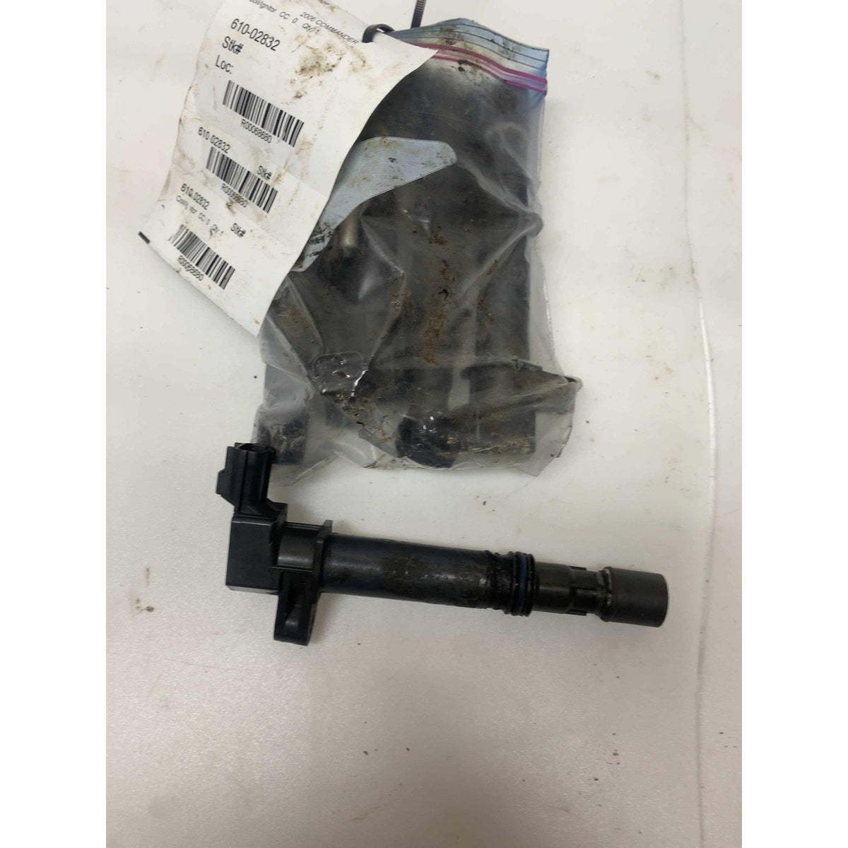 Used Ignition Coil/ignitor JEEP COMMANDER 06 07 08 - photo 1