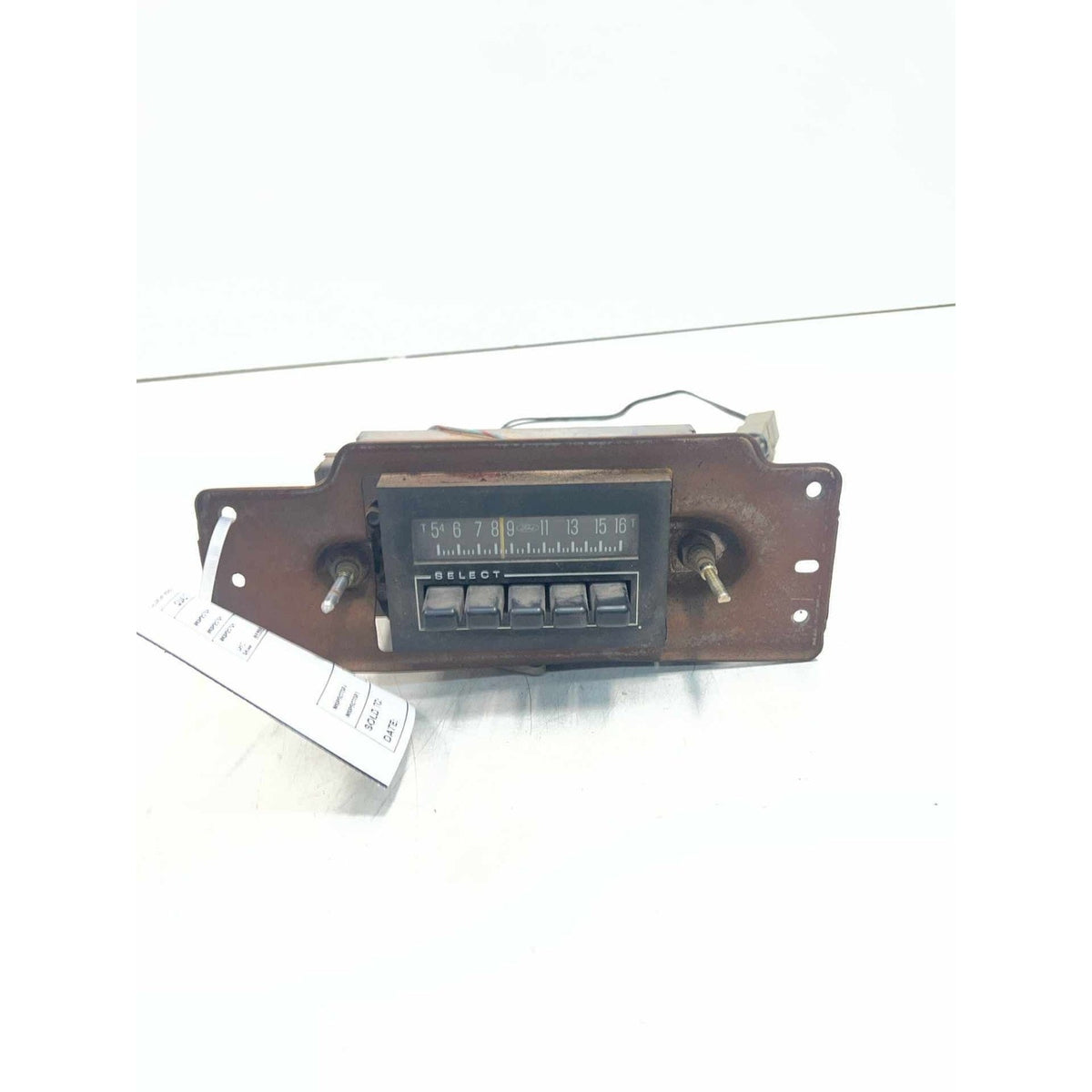 Audio & Visual Equip.(radio) FORD VAN E250 75-84 See Pics Without Knobs
