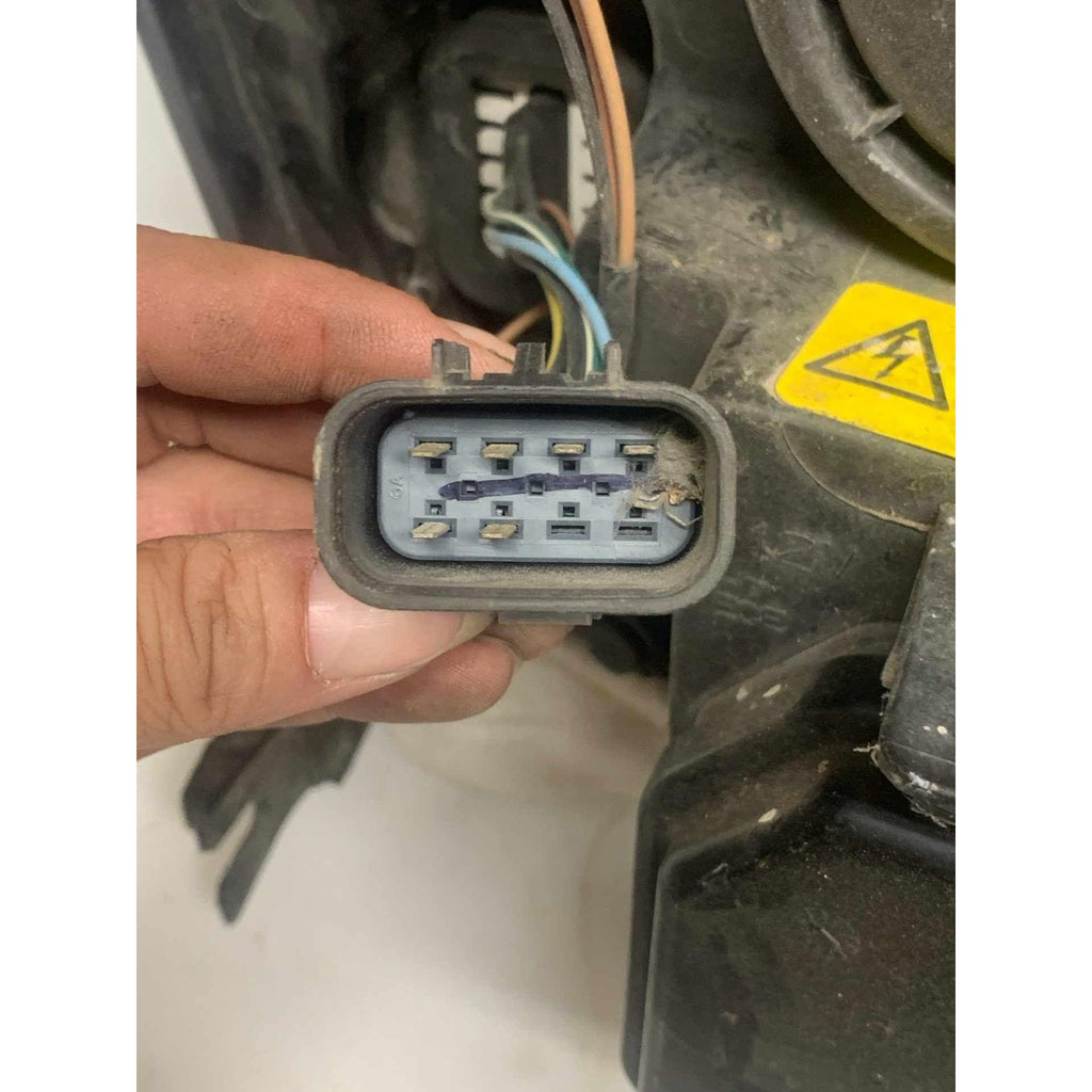 Headlamp Assembly CADILLAC ESCALADE Left 07-09 See Pics for Imperfections