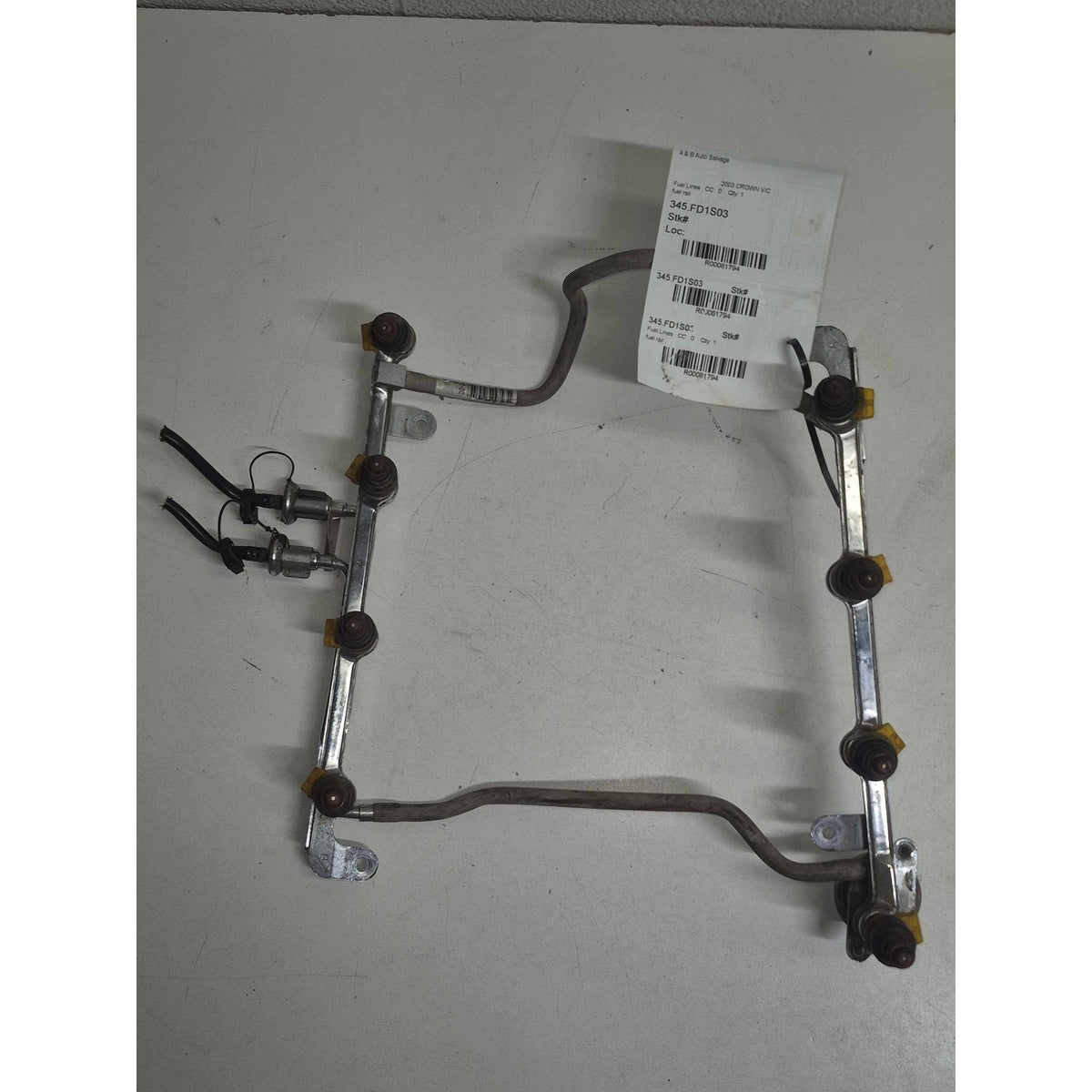 Used Fuel Lines FORD CROWN VICTORIA 03 - photo 1