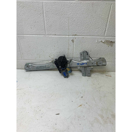 Used Front Door Regulator GMC ACADIA Left 07 08 09 10 11 12 - photo 1