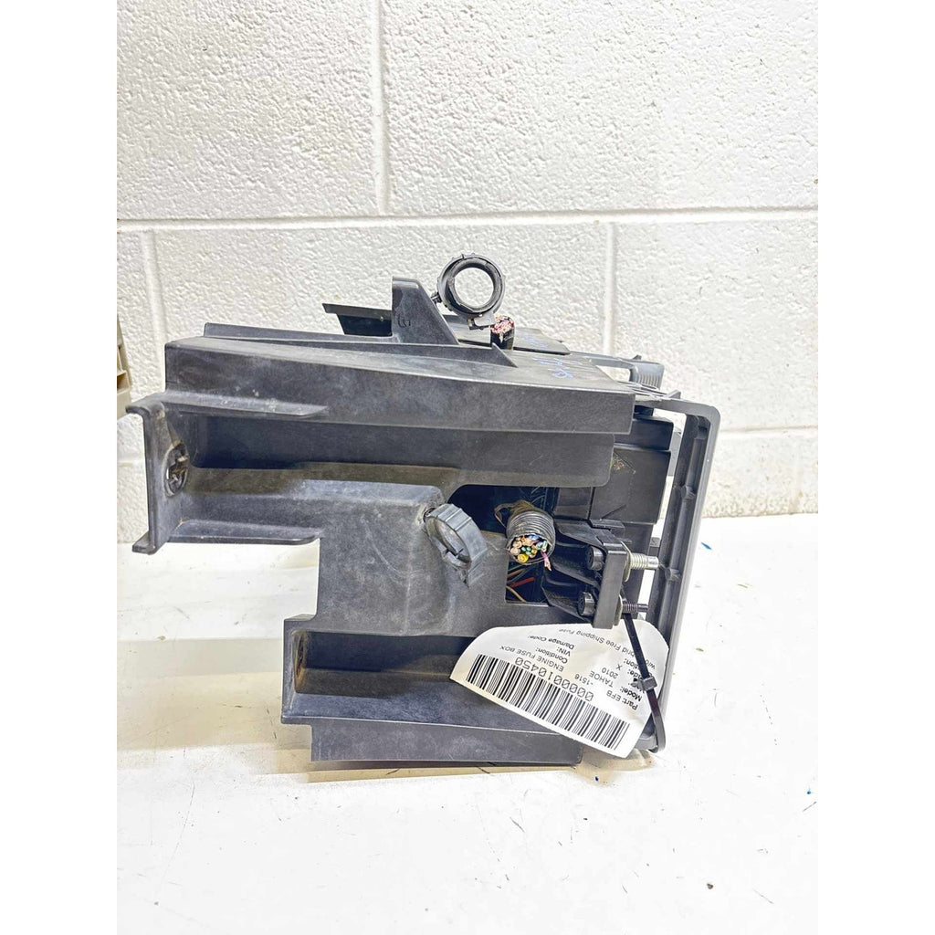 Engine Fuse Box CHEVY TAHOE 10 11 12 13 14 See Pics for Any Imperfections