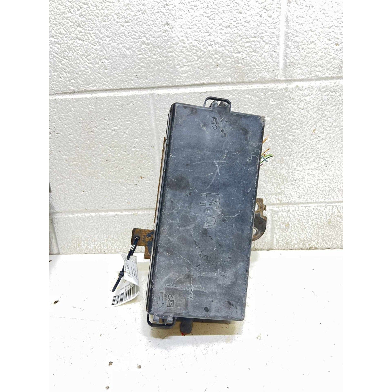 Engine Fuse Box FORD MUSTANG 07 08