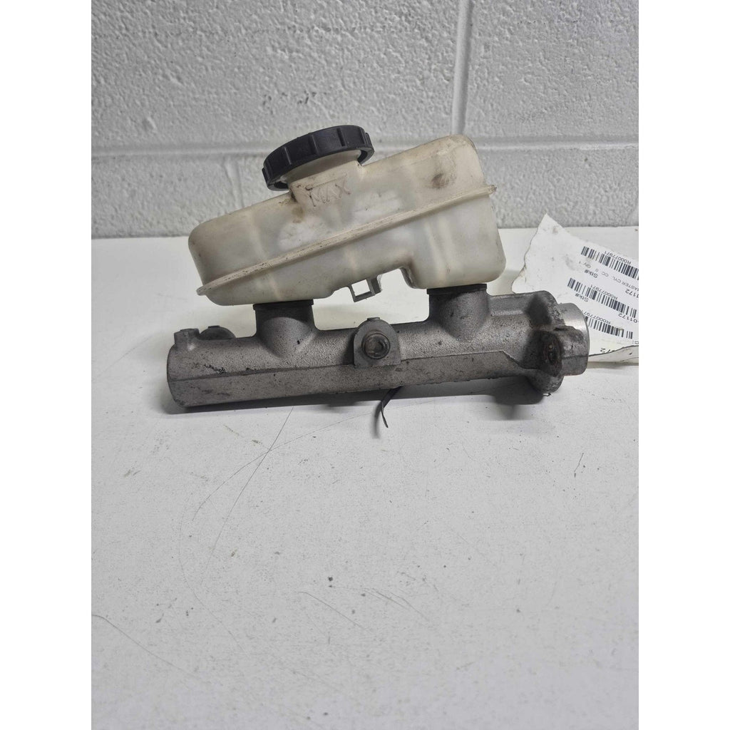 Master Cylinder FORD CROWN VICTORIA 01 02 03 04 05 06 07 08 09 10 11
