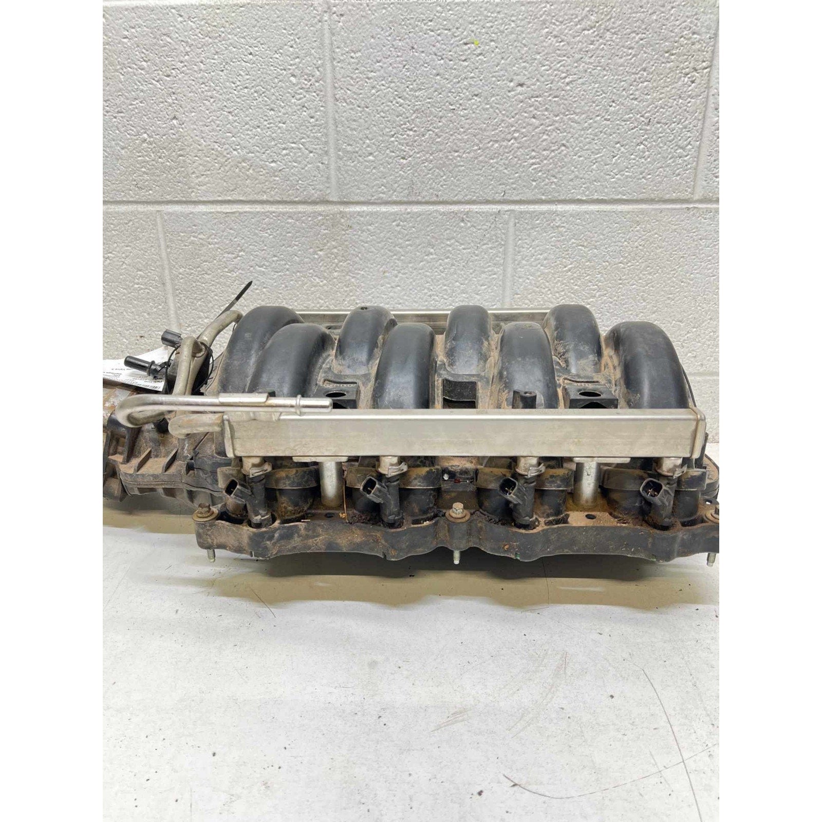 Fuel Injection Rail FORD PICKUP F150 14