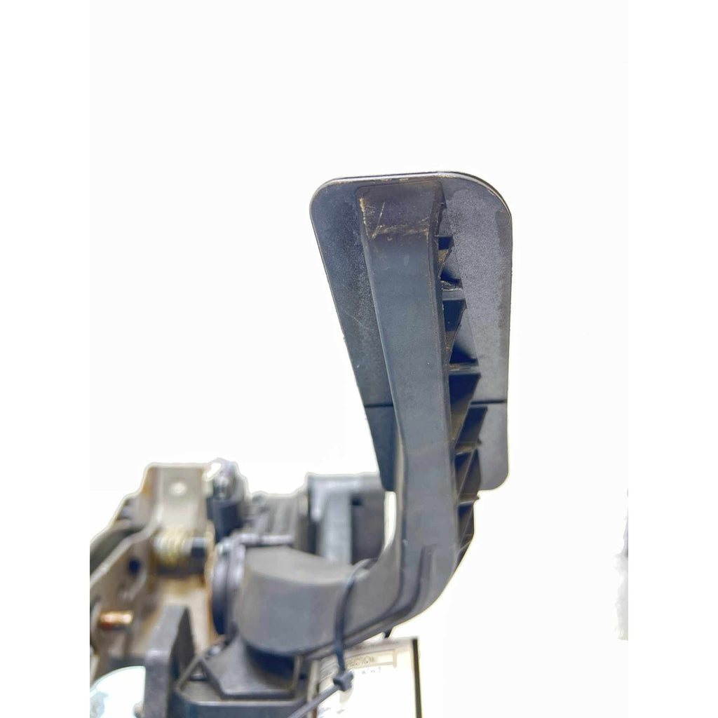 Gas Pedal CHEVY TAHOE 07