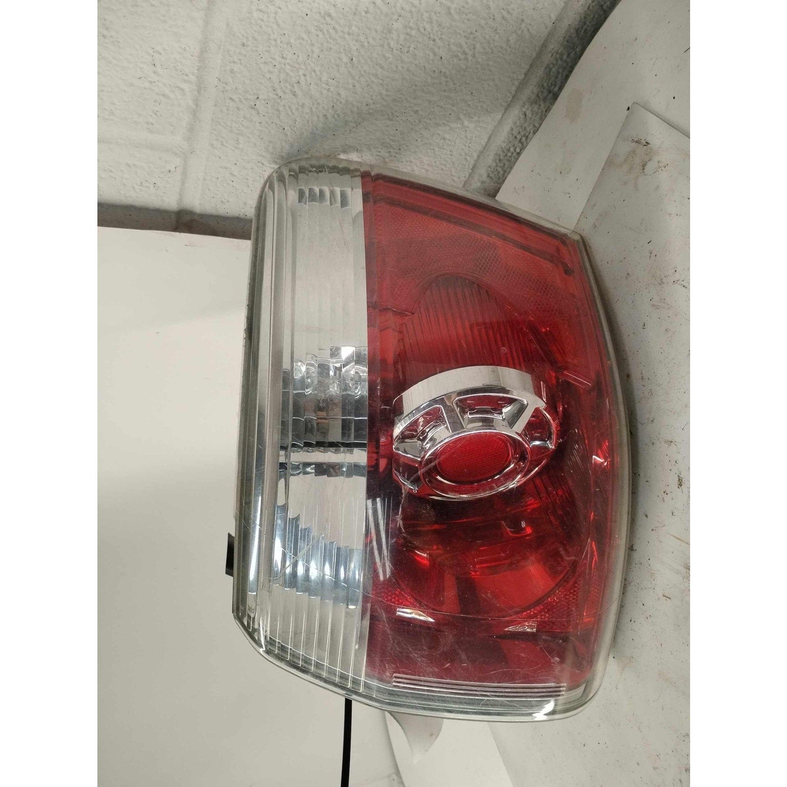 Tail Light Assembly MERCEDES ML SERIES Right 98-01 See Pics for Imperfections