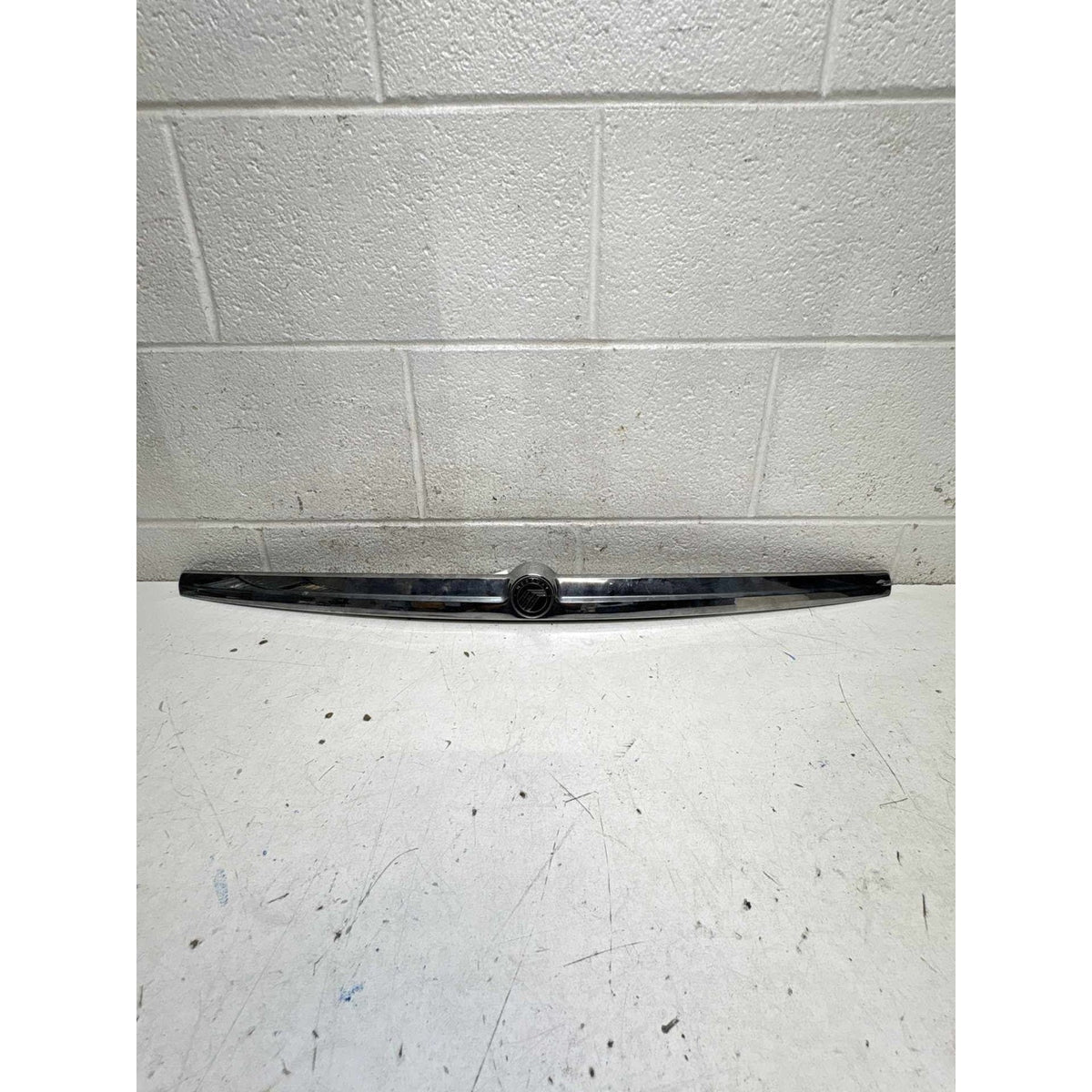 Used Misc. Trim MERCURY SABLE 04 Deck Lid Trunk Shield Chrome Molding - photo 1