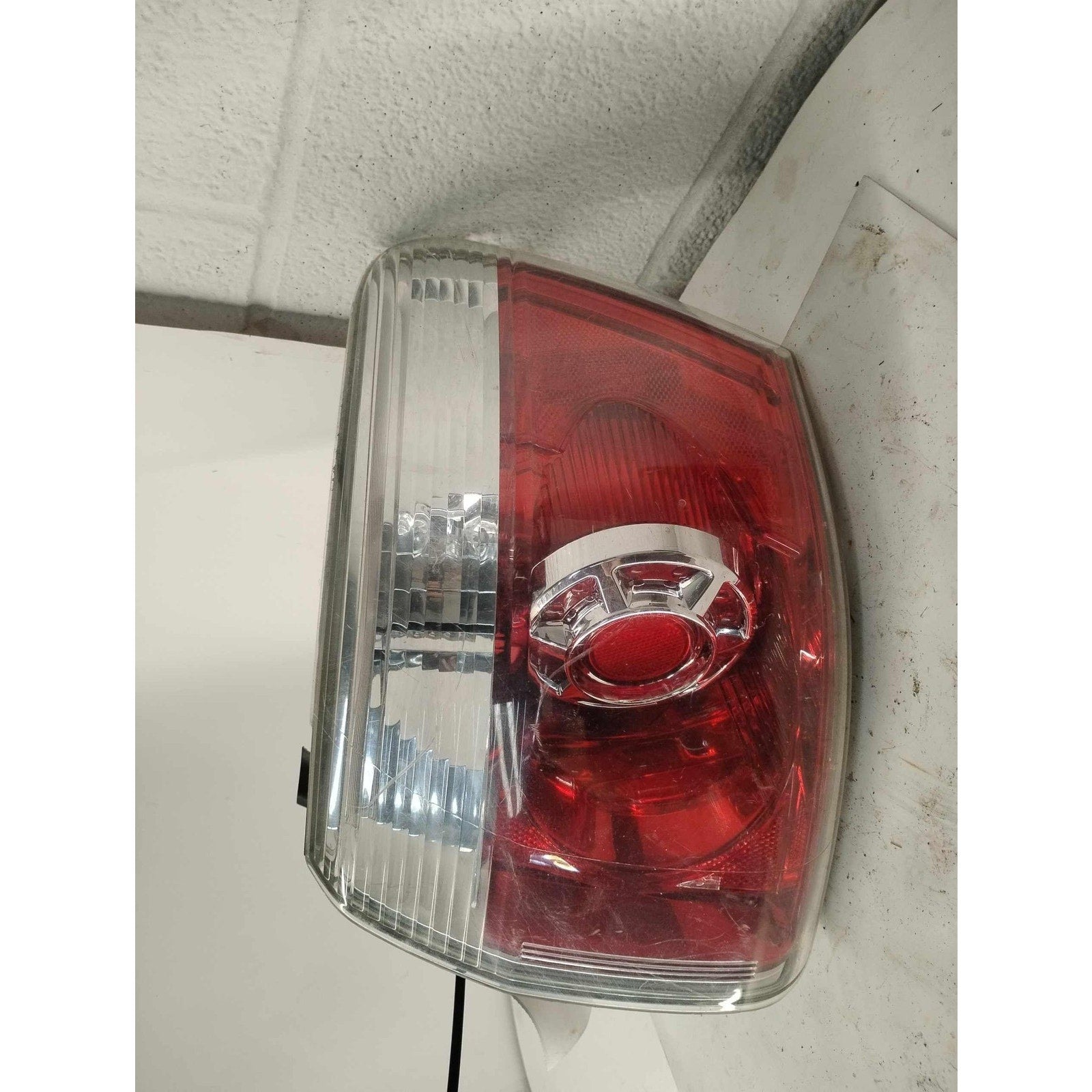 Tail Light Assembly MERCEDES ML SERIES Right 98-01 See Pics for Imperfections