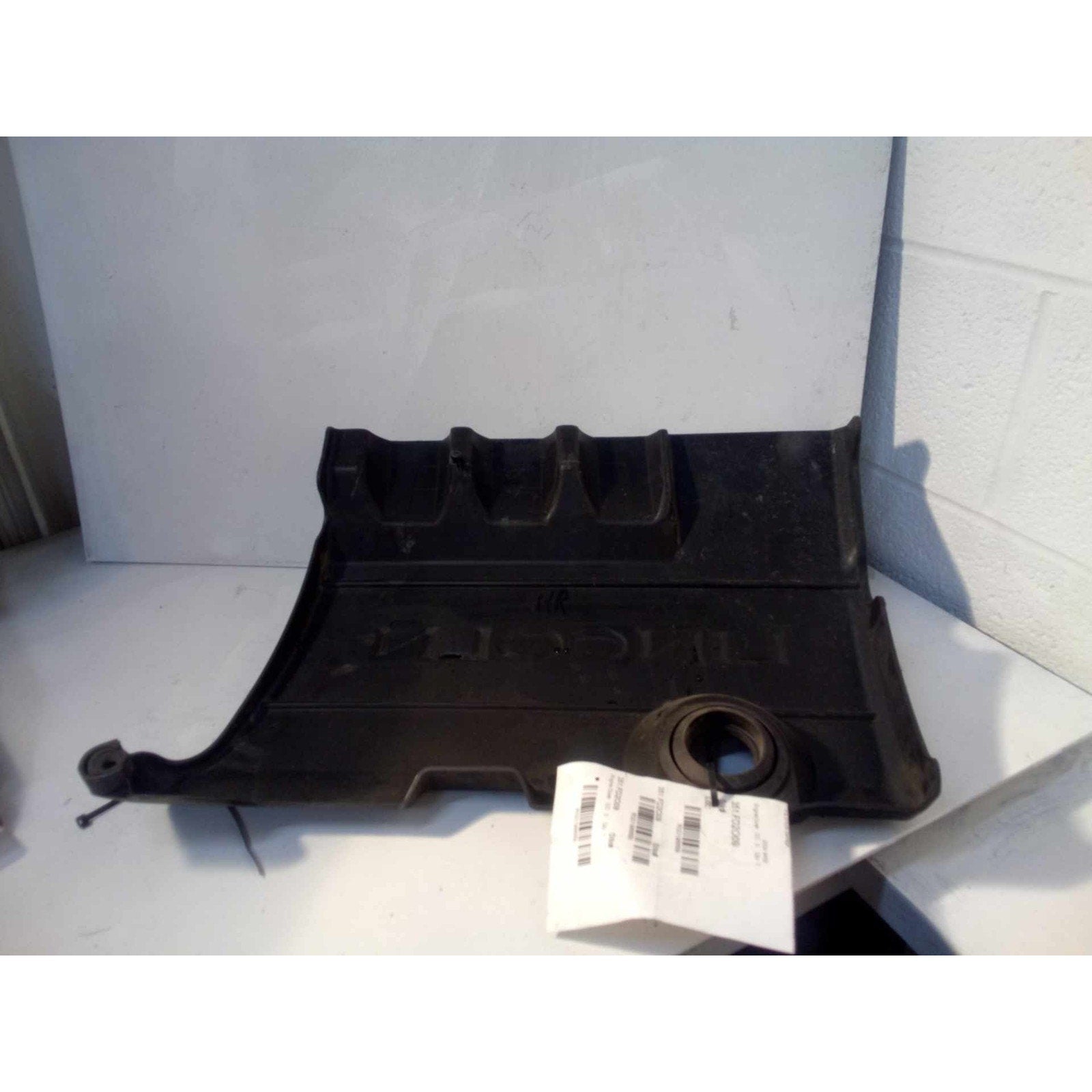 Engine Cover LINCOLN MKS 09