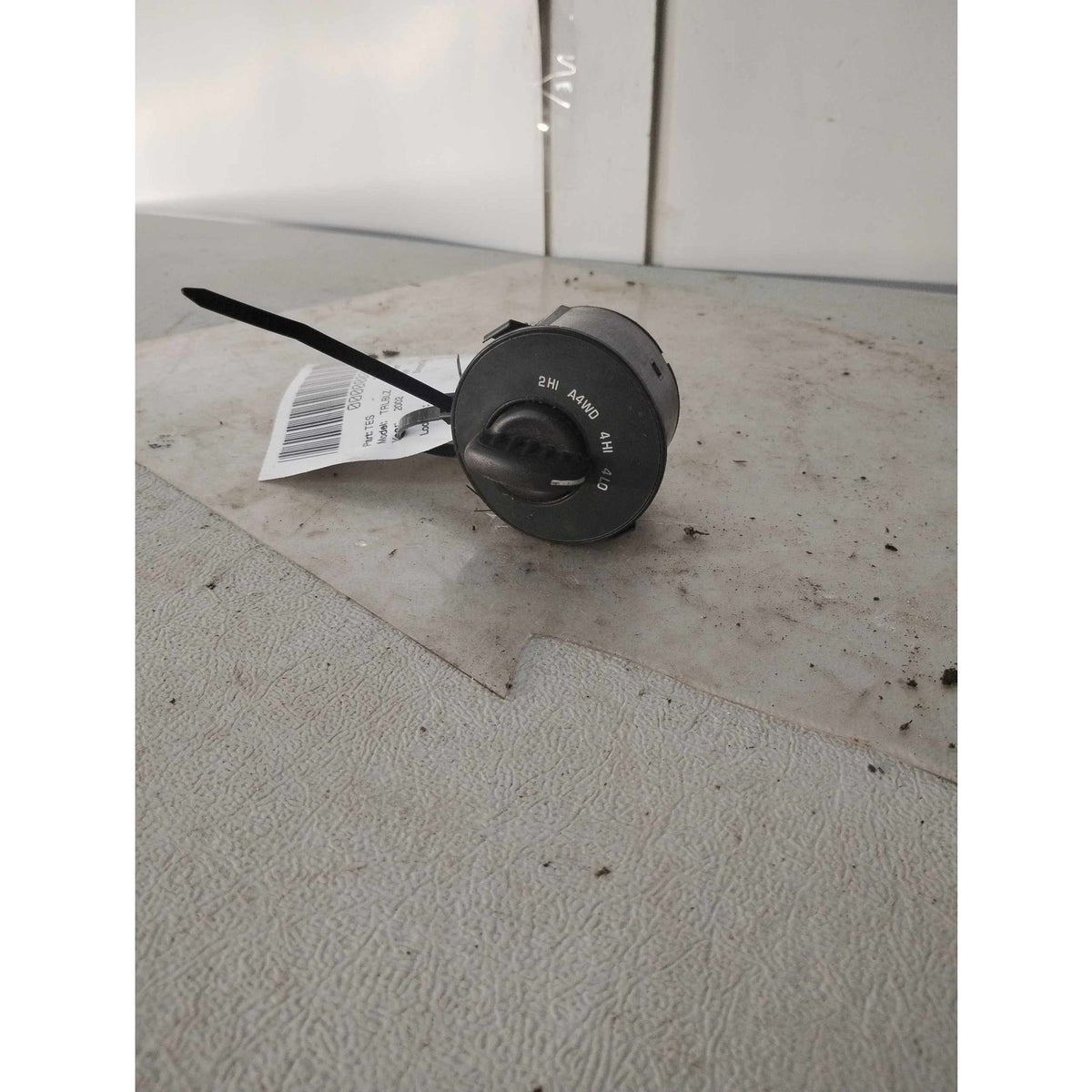 Used Transfer Case Switch TRAILBLAZER 02 - photo 1
