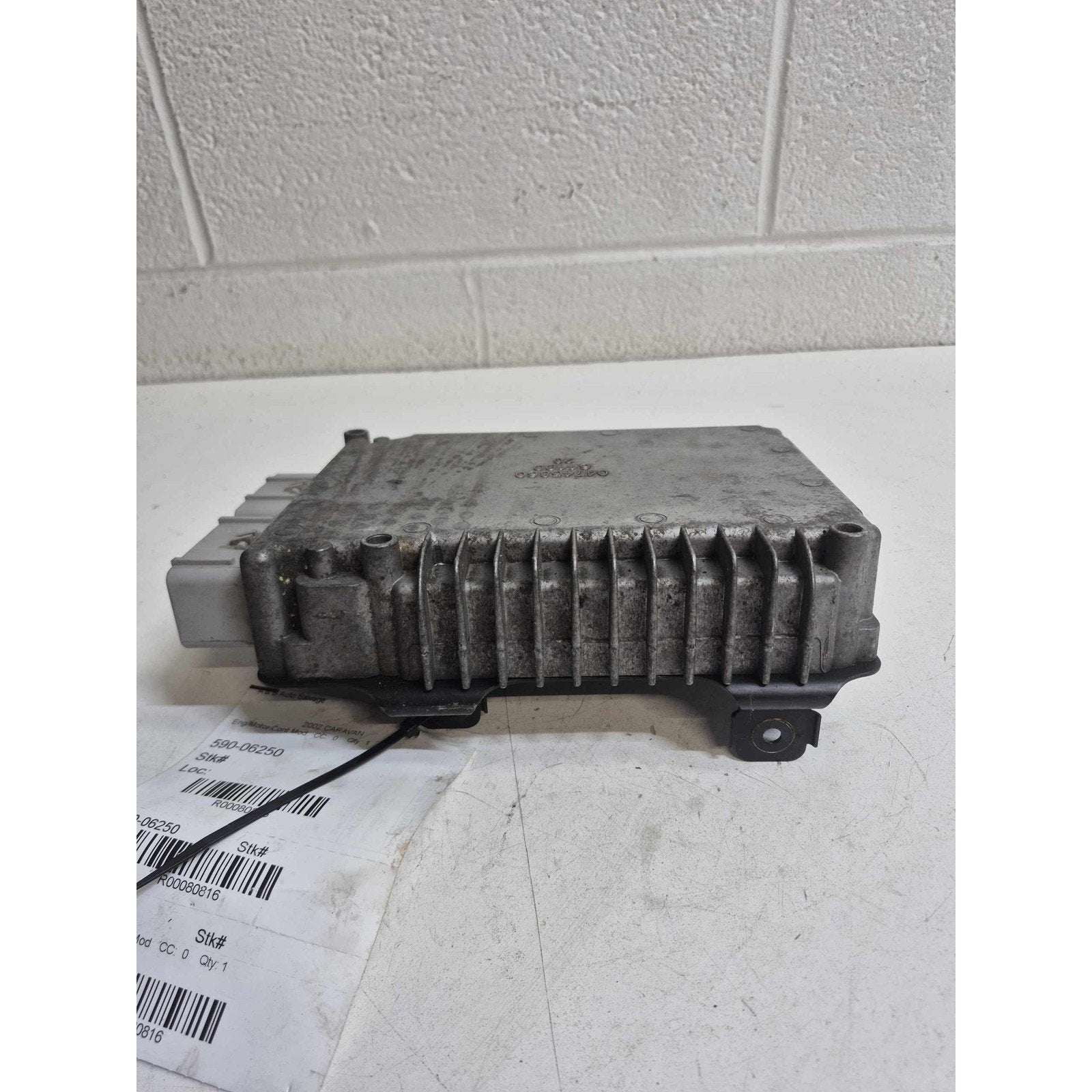 Engine/motor Brain Box DODGE CARAVAN 02