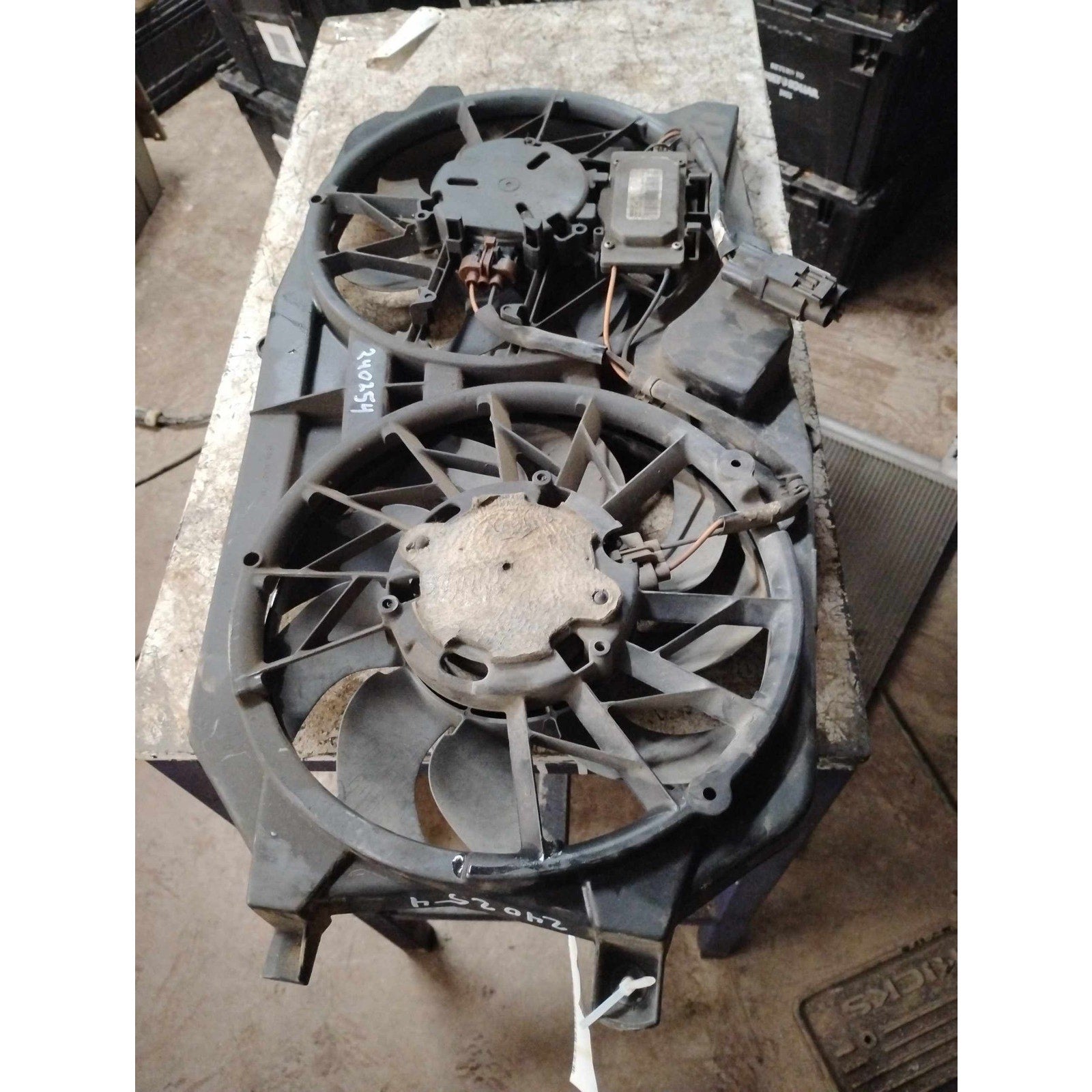 Electric Cooling Motor FORD FREESTYLE 05 06 07