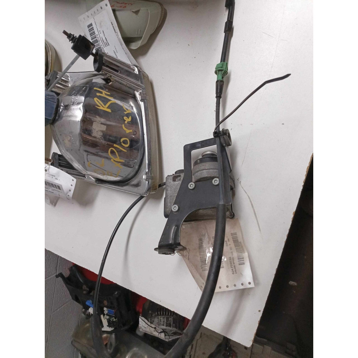 Cruise Ctrl. Servo FORD EXPEDITION 04