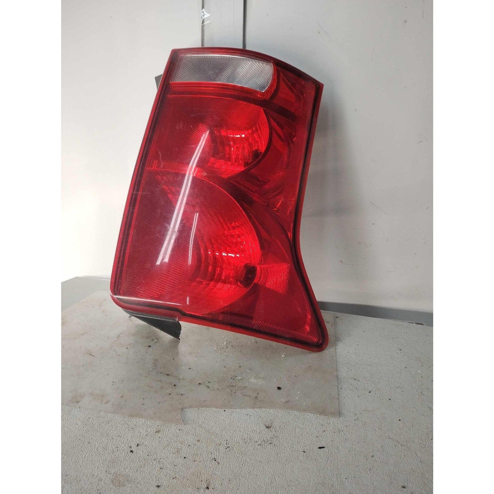 Tail Light Assembly SUZUKI GRAND VITARA Left 07 08 09 See Pics for Imperfections