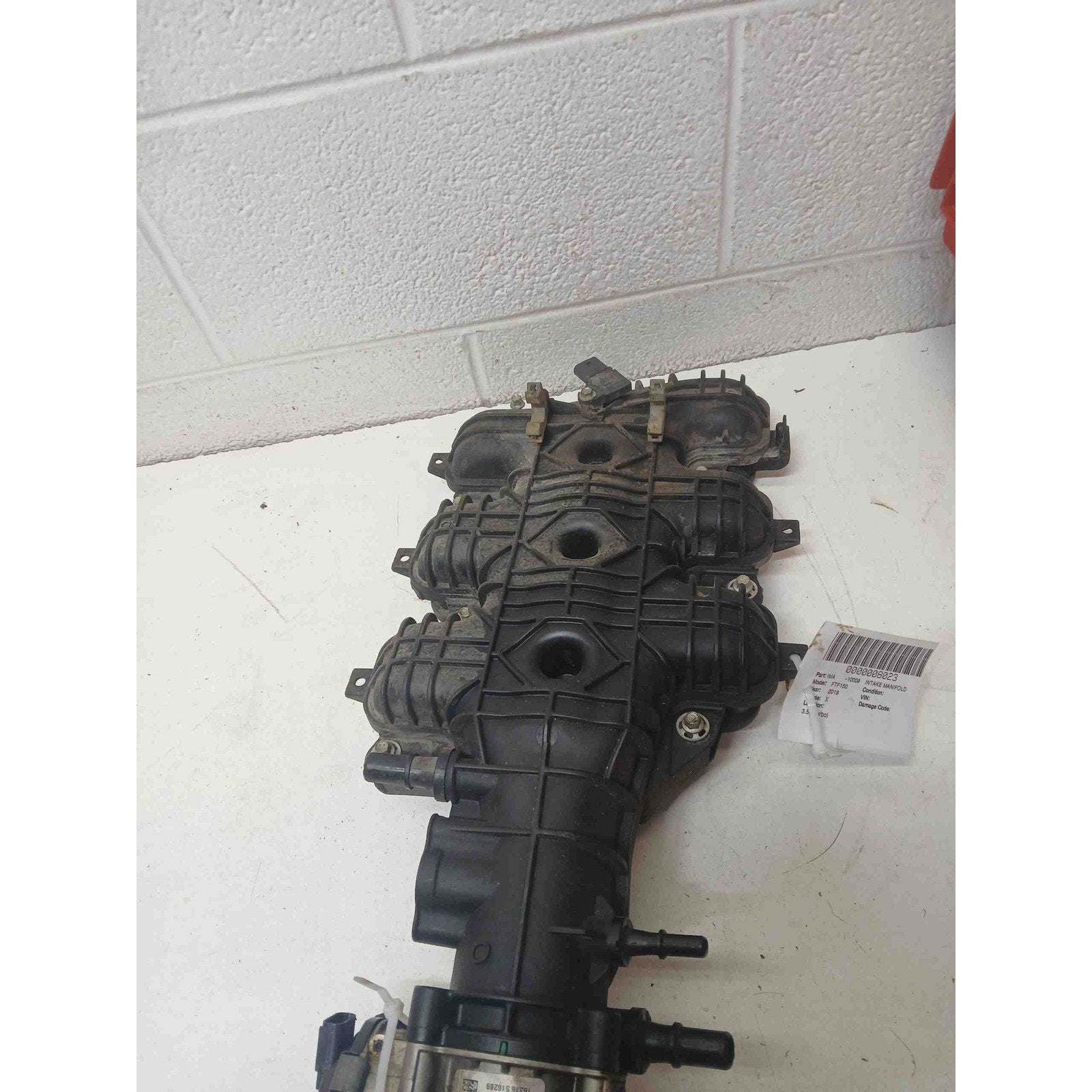 Intake Manifold FORD PICKUP F150 17 18 19 20