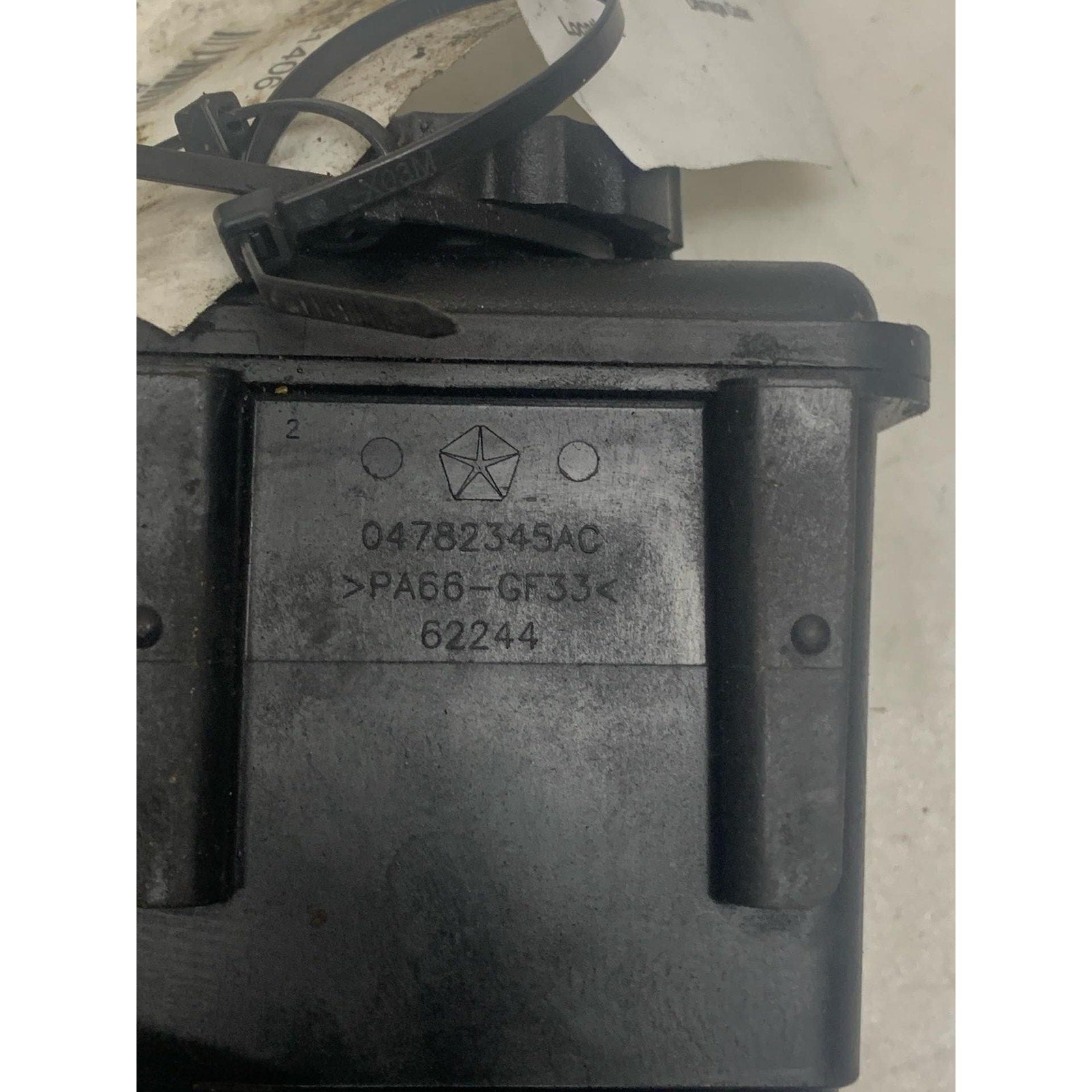 Power Steering Reservoir MITSUBISHI OUTLANDER 06