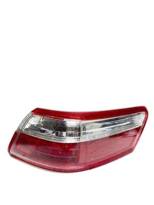 Camry 2007-2009 Passenger Side Outer Tail Light Assembly