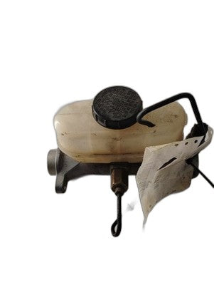 Ford F150 Brake Master Cylinder With Reservoir (00-04)