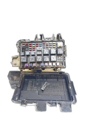 Montana Van Engine Fuse Box Power Distribution Center 2002-2005