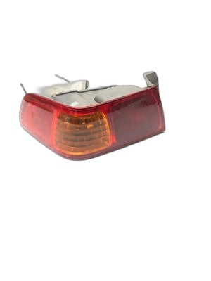 Camry 2000-2001 Left Tail Light Assembly - OEM Replacement