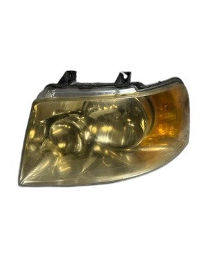 Expedition Left Headlight Assembly (2003-2006)