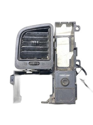 1999-2002 Chevrolet Silverado GMC Sierra Dash Air Vent & Cargo Lamp Switch