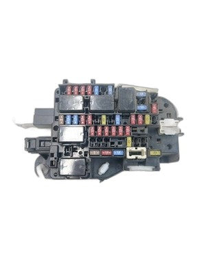 Kicks Interior Cabin Fuse Box Junction Block 2018-2020