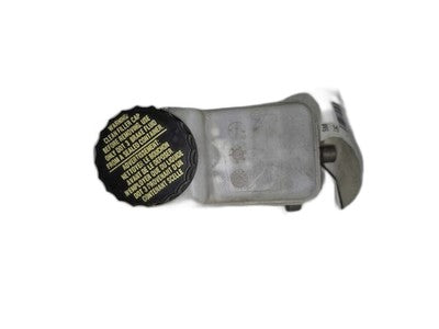 Nissan Pathfinder Brake Fluid Reservoir & Master Cylinder Assembly