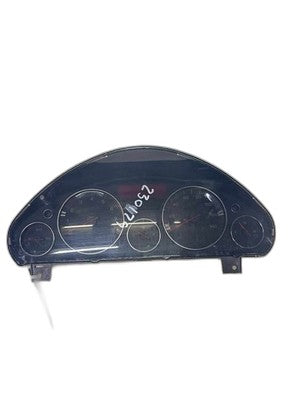 Outlook Instrument Cluster Speedometer Gauge 2007-2010