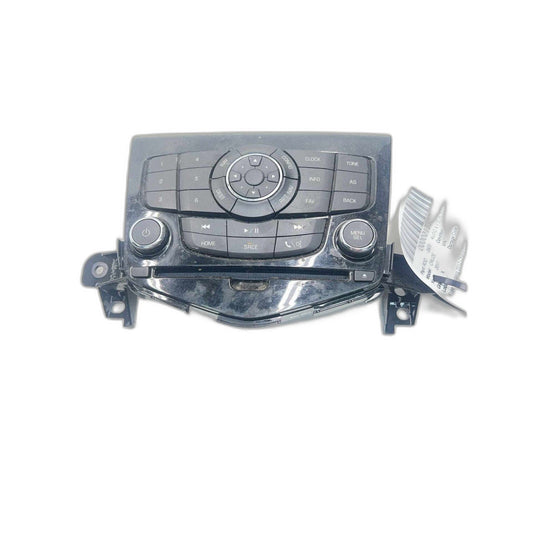 Audio & Visual Equip.(radio) CHEVY CRUZE 11 See Pics