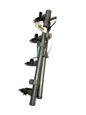 300 Fuel Rail With Injectors 2005-2010 5.7L
