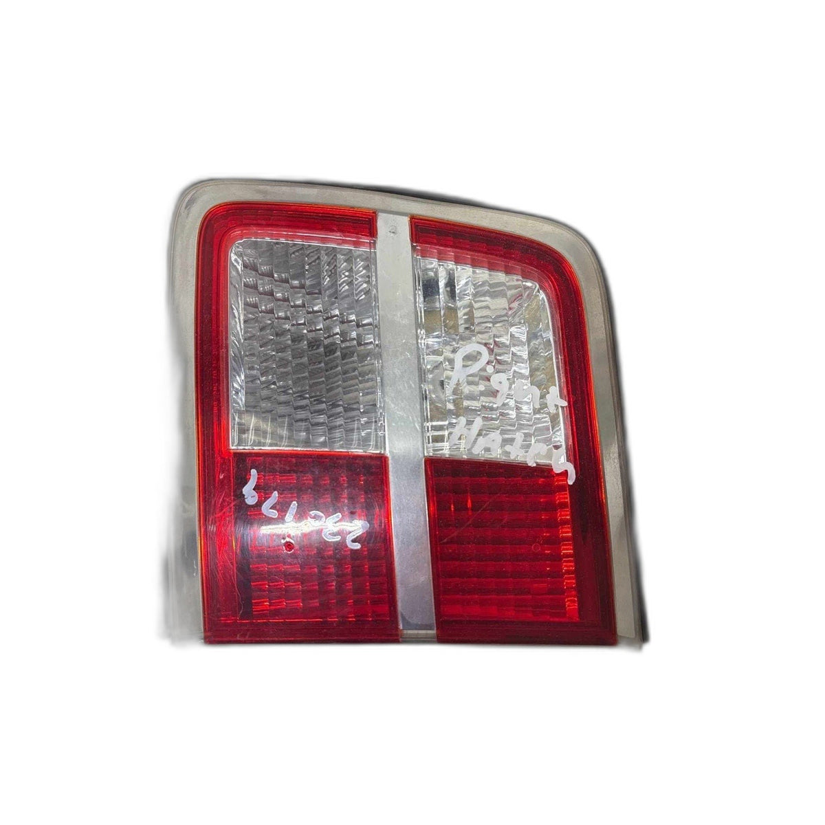 Tail Light Assembly SATURN OUTLOOK Right 07 08 09 10 Lid Mounted See Pics
