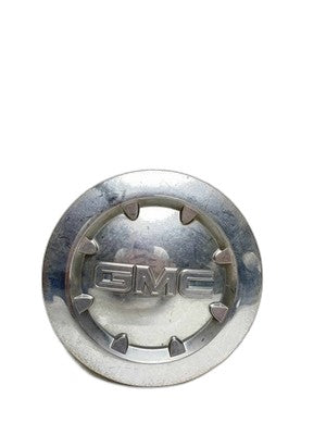 GMC Sierra 1500 Yukon Chrome Wheel Center Cap 2002