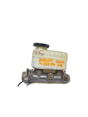 Brake Master Cylinder For Blazer S10 Jimmy S15 2000-2005