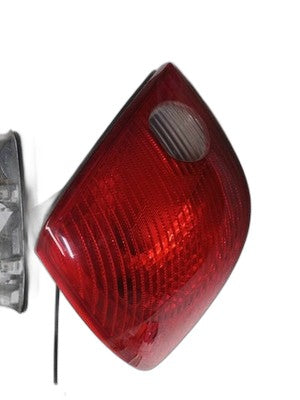 G6 Left Tail Light Assembly (2005-2010)