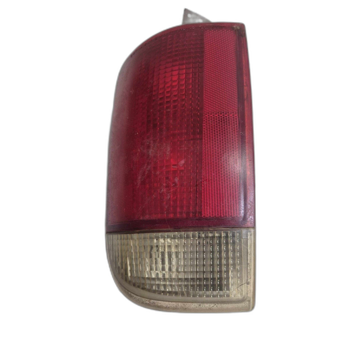Tail Light Assembly BLAZER S10/JIMMY S15 Left 95-05 See Pics for Imperfections