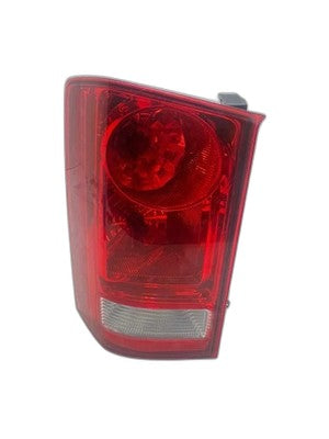 Dodge Grand Caravan / Chrysler Town & Country Tail Light Assembly