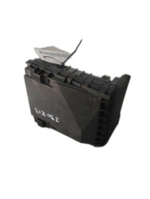 Golf Engine Fuse Box (2000-2014) - Used OEM Part