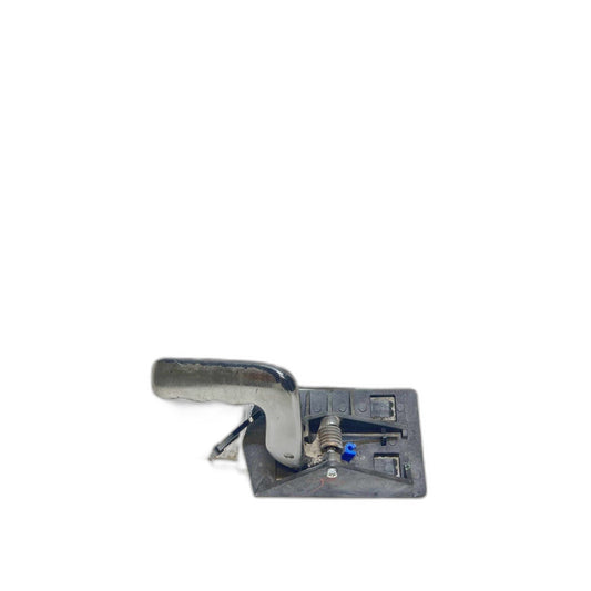 Inside Door Handle GMC YUKON XL 1500 03