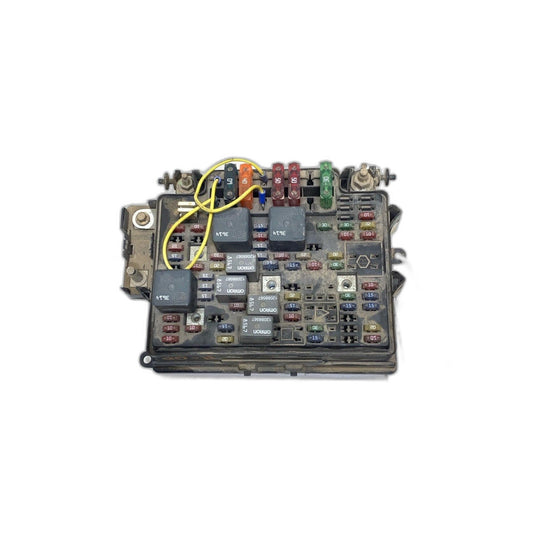 Engine Fuse Box CHEVY SILVERADO 1500 00 01 02