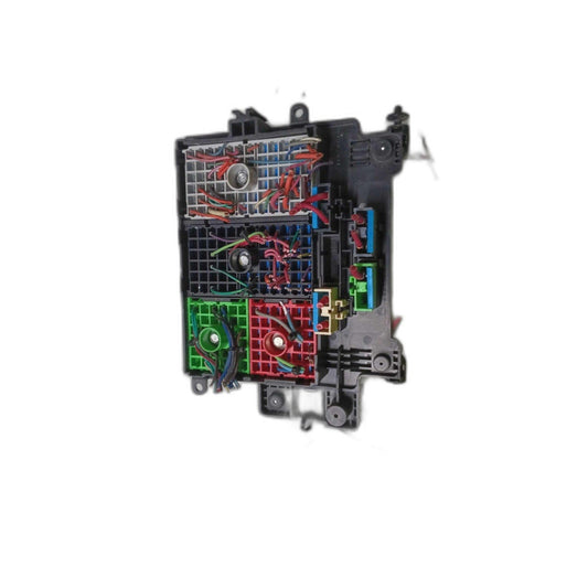 Engine Fuse Box GMC YUKON 00 01 02