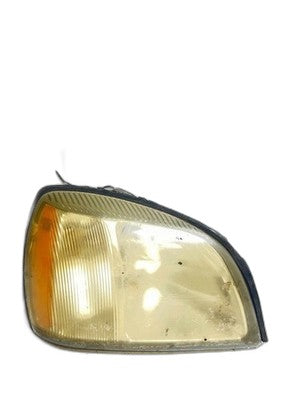DeVille Right Passenger Side Headlight Assembly (2000-2002)